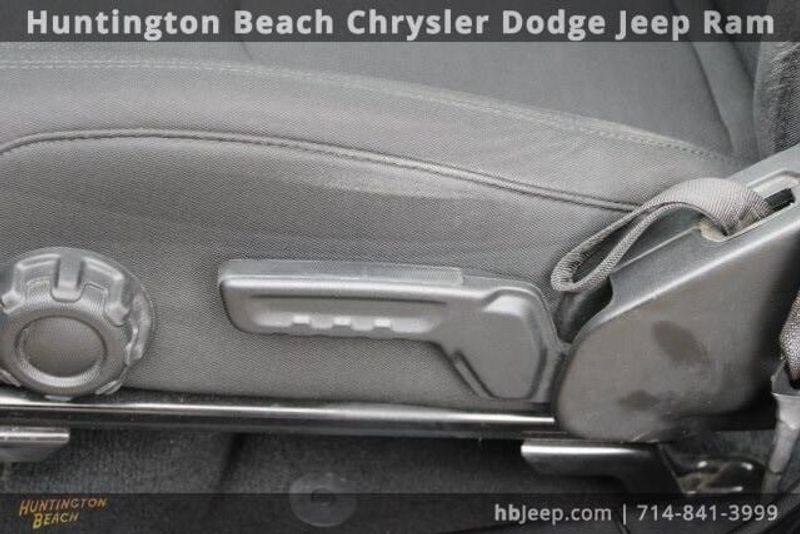 2021 Jeep Wrangler Unlimited WillysImage 30