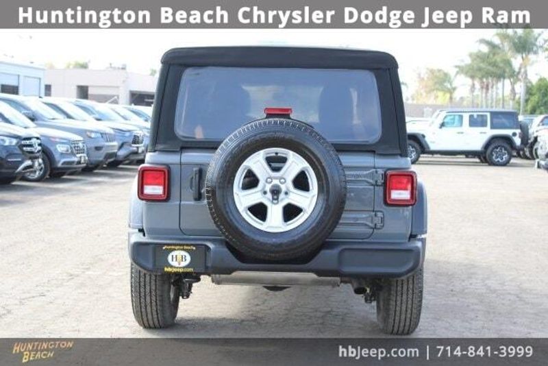 2021 Jeep Wrangler Unlimited Sport SImage 4