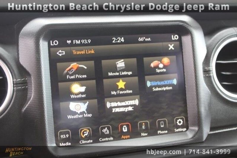 2022 Jeep Wrangler Unlimited Sahara 4xeImage 31