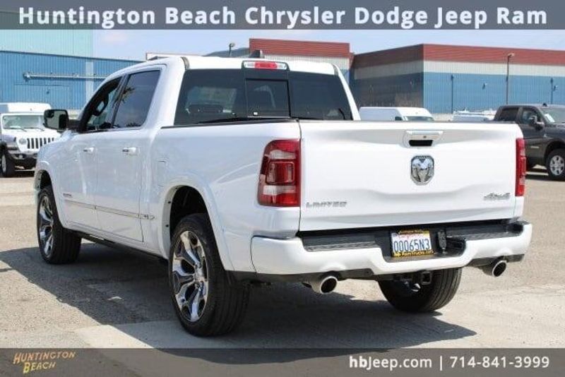 2022 RAM 1500 LimitedImage 3