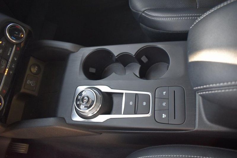 Used 2022 Ford Escape TitaniumImage 21