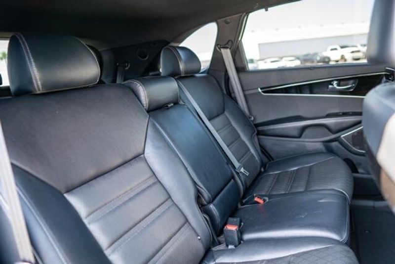 2019 Kia Sorento SX LimitedImage 13