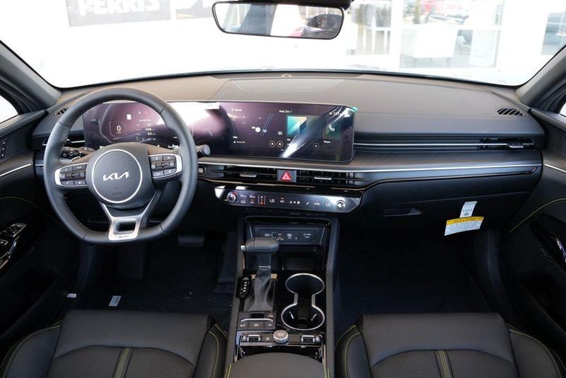 New 2026 Kia K5 GTImage 15