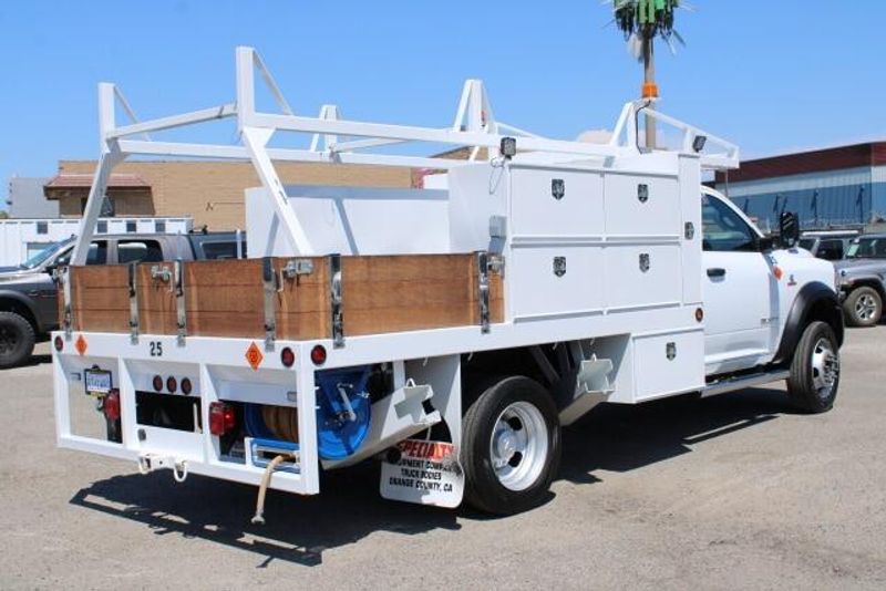 2022 RAM 5500 Chassis Tradesman Regular Cab & 4x2 in a White exterior color and Diesel Gray/Blackinterior. BEACH BLVD OF CARS beachblvdofcars.com 