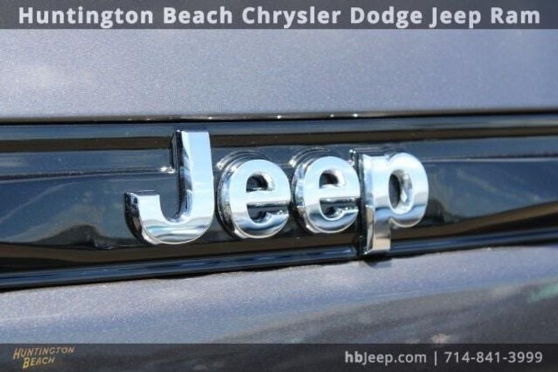 2022 Jeep Grand Cherokee LimitedImage 7
