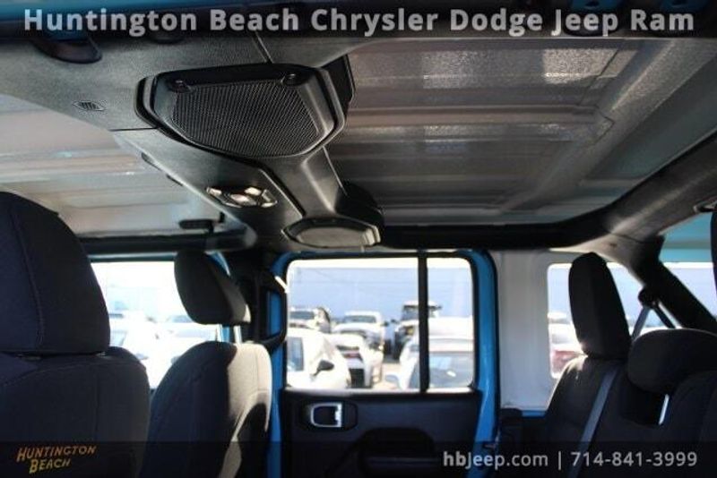 2021 Jeep Wrangler Unlimited WillysImage 37