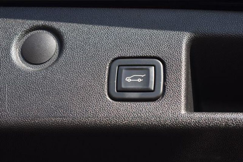 Used 2023 Chevrolet Equinox RSImage 20