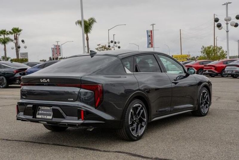New 2025 Kia K4 GT-LineImage 7