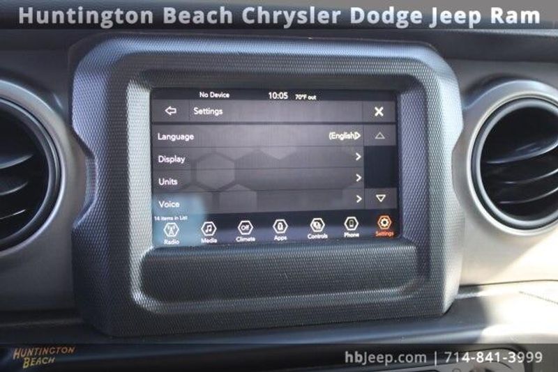 2022 Jeep Wrangler Unlimited Sport SImage 22