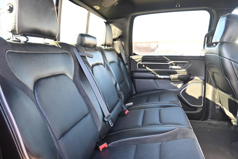 2022 RAM 1500 LaramieImage 12