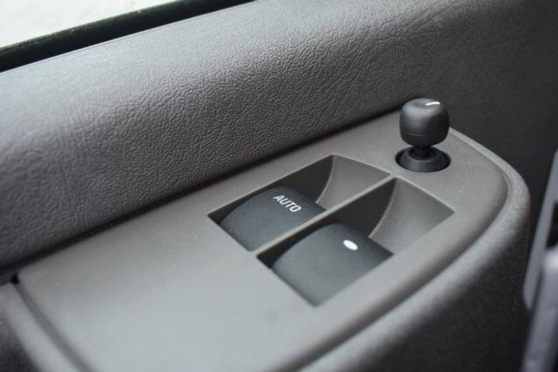 New 2025 Chevrolet Express 3500 Work VanImage 21