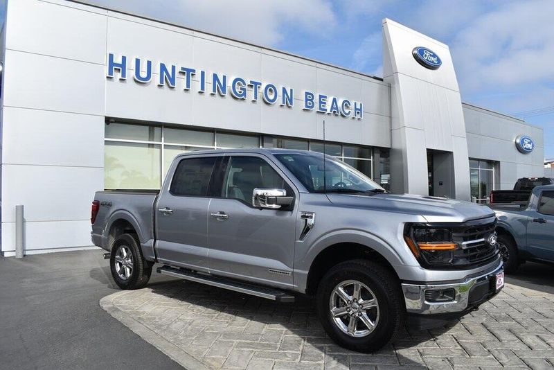 2025 Ford F-150 XLTImage 1