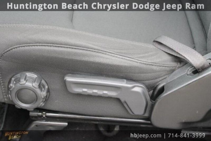 2021 Jeep Wrangler Unlimited SportImage 30