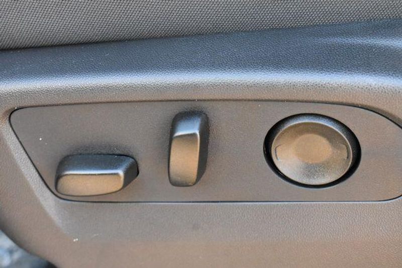 New 2026 Chevrolet Silverado 2500HD CustomImage 25