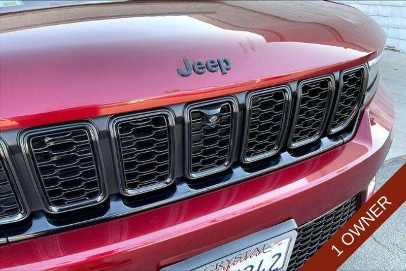 Used 2023 Jeep Grand Cherokee LimitedImage 30