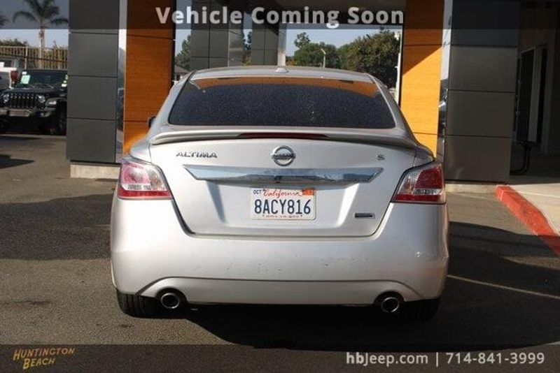 2015 Nissan Altima 2.5 SImage 4