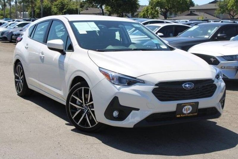 2024 Subaru Impreza SportImage 1