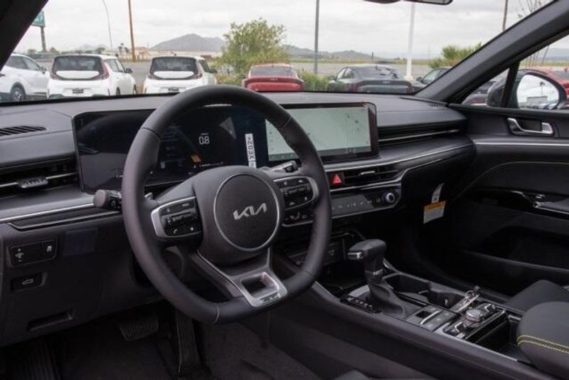 2025 Kia K5 GTImage 11