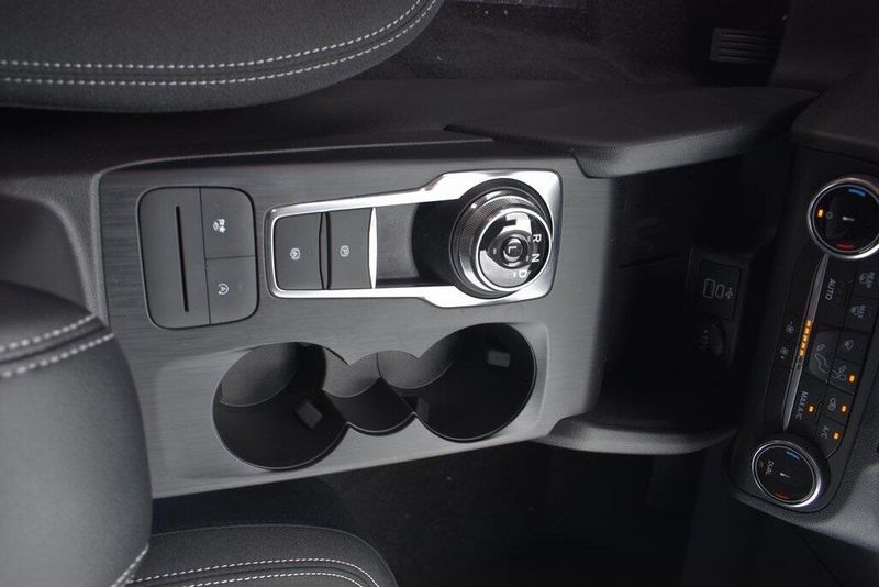 New 2025 Ford Escape ActiveImage 17
