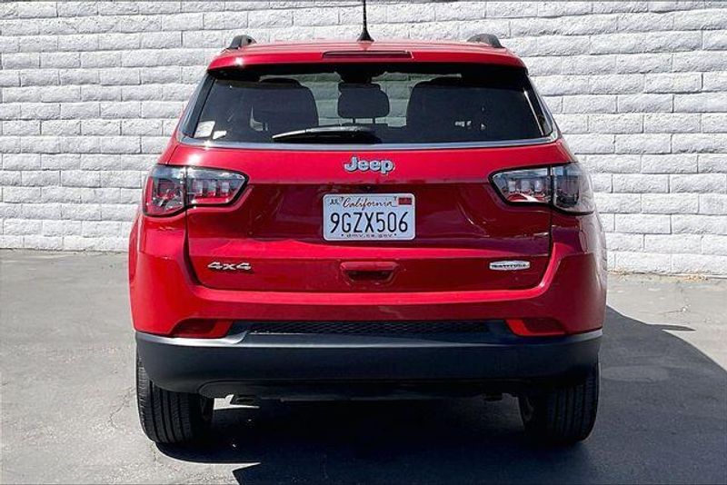 Used 2023 Jeep Compass LatitudeImage 3