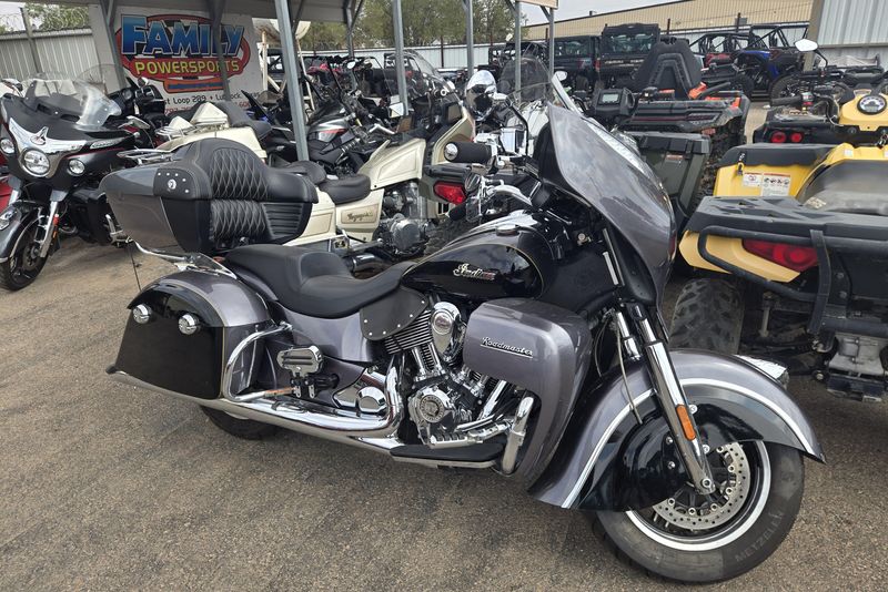 2016 INDIAN MOTORCYCLE ROADMASTER CGRBLACK 49S Base 