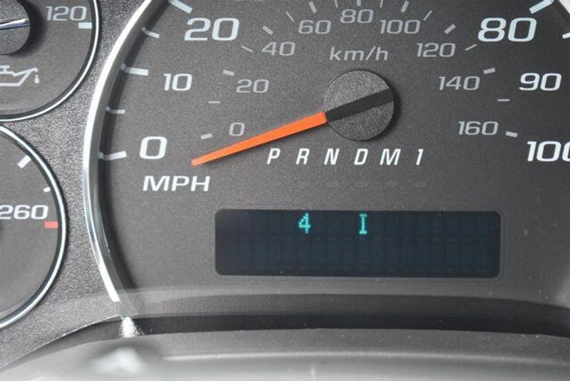 New 2025 Chevrolet Express 2500 Work VanImage 22