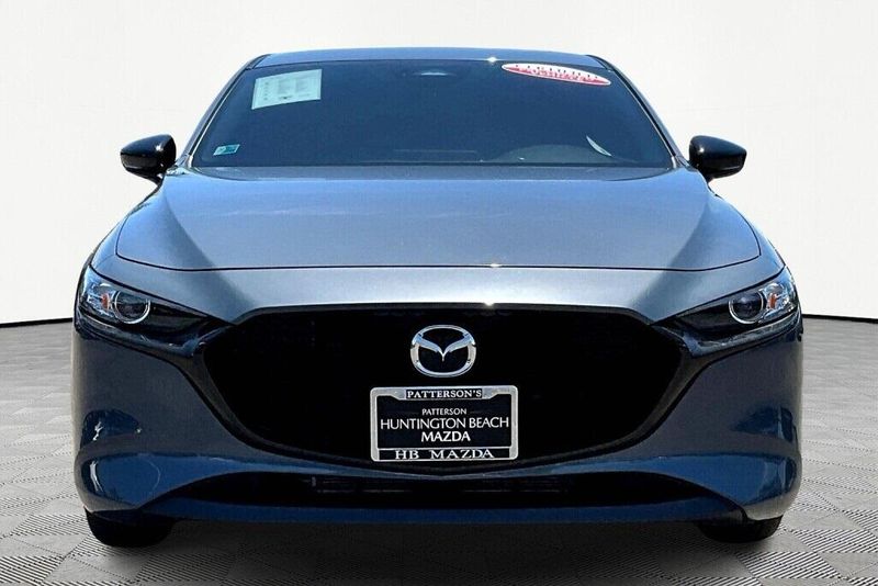 Used 2024 Mazda Mazda3 2.5 S Carbon EditionImage 3