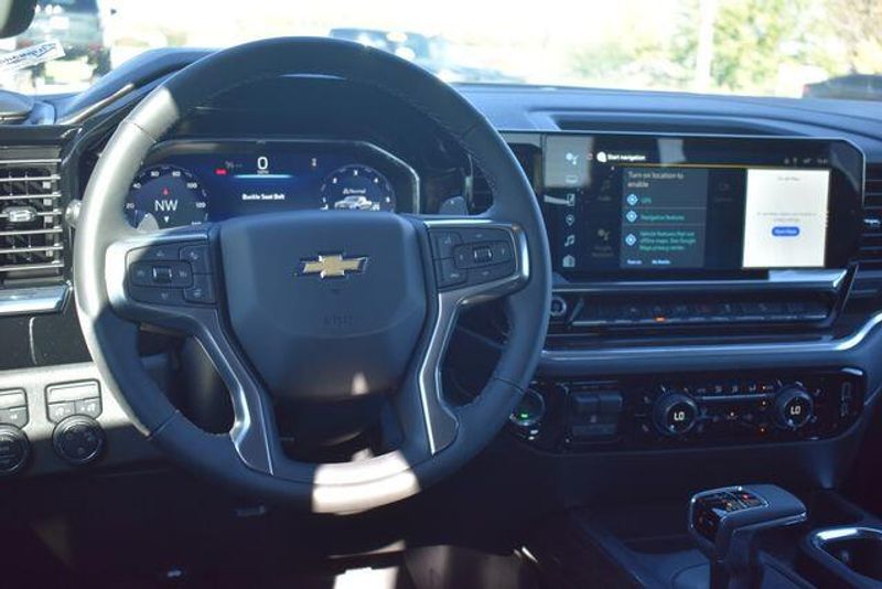 New 2025 Chevrolet Silverado 1500 LTImage 20