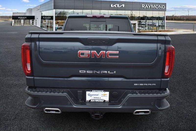 Used 2021 GMC Sierra 1500 DenaliImage 4
