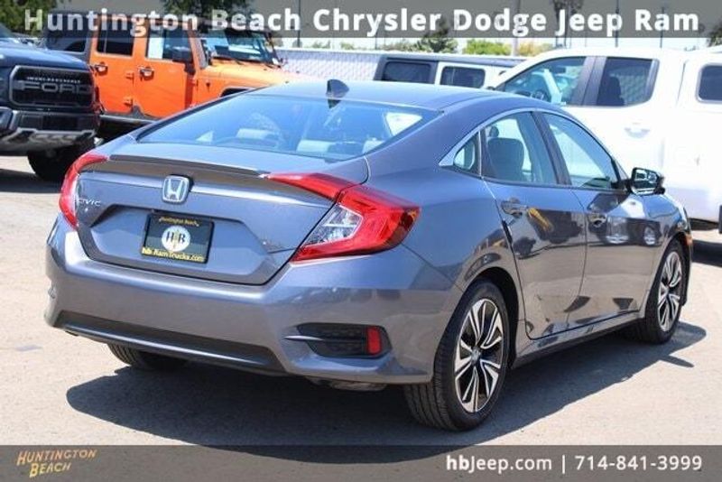 2018 Honda Civic EX-TImage 5