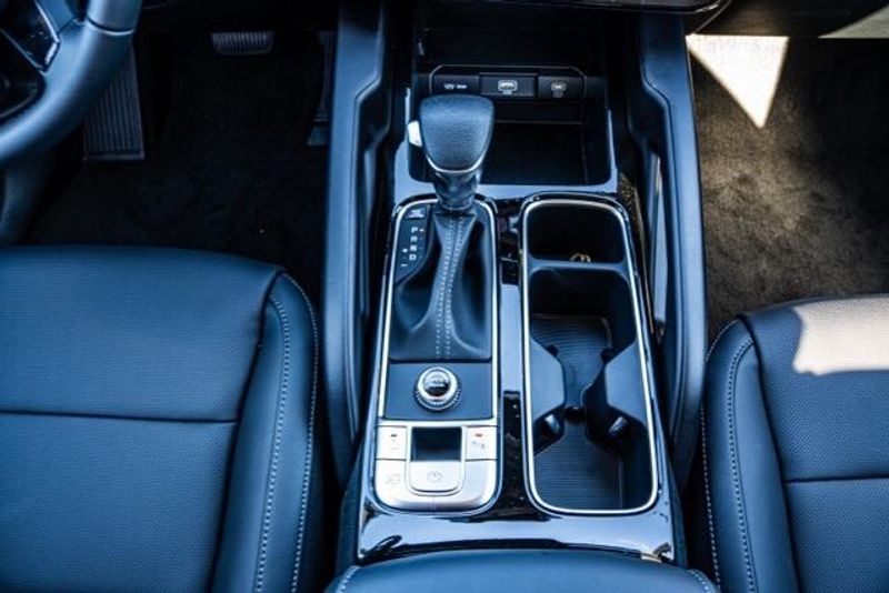 New 2025 Kia Telluride LXImage 17