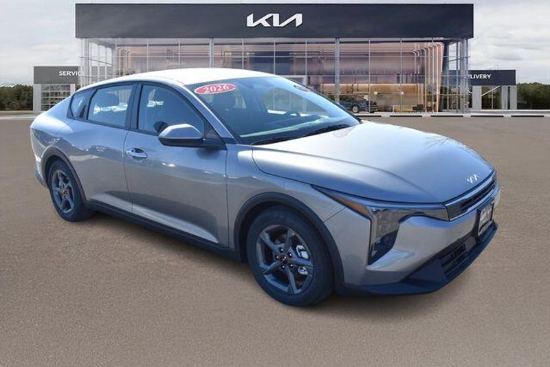 New 2026 Kia K4 LXSImage 11