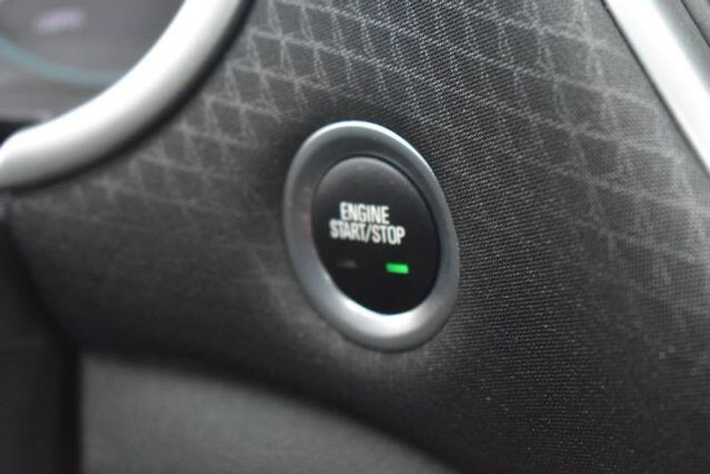 Used 2023 Chevrolet Malibu LTImage 28