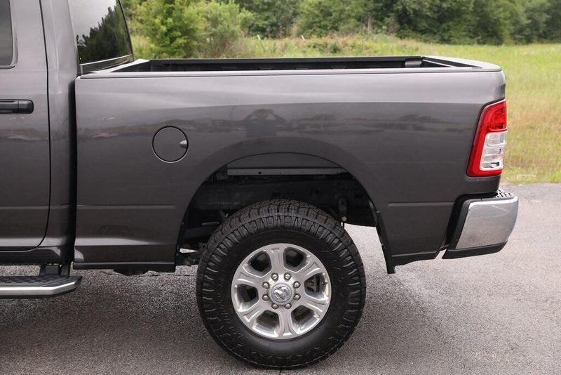 2024 RAM 2500 Big HornImage 6