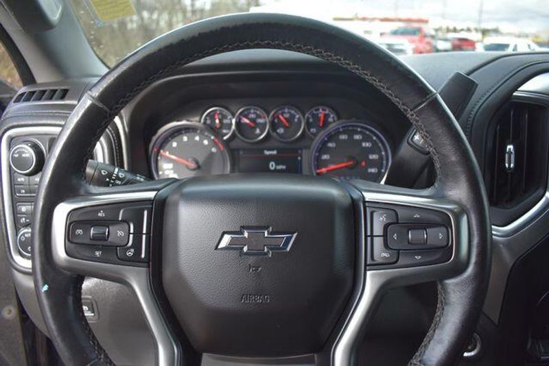Used 2021 Chevrolet Silverado 1500 RSTImage 28