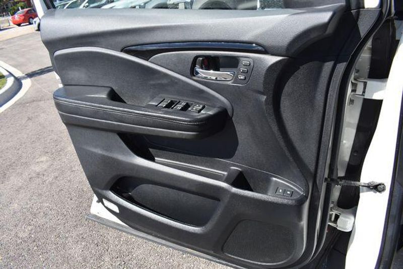 Used 2018 Honda Pilot EliteImage 37