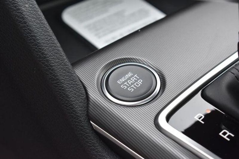 New 2026 Kia Sportage EXImage 27