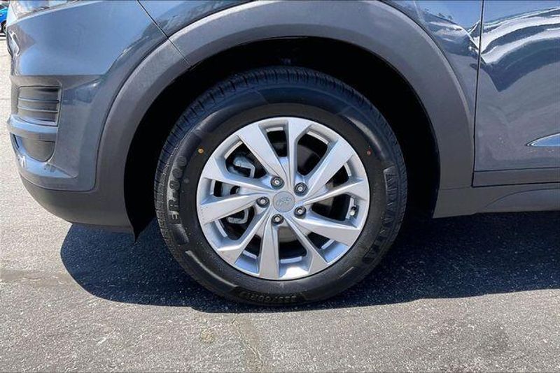 Used 2021 Hyundai Tucson SEImage 8