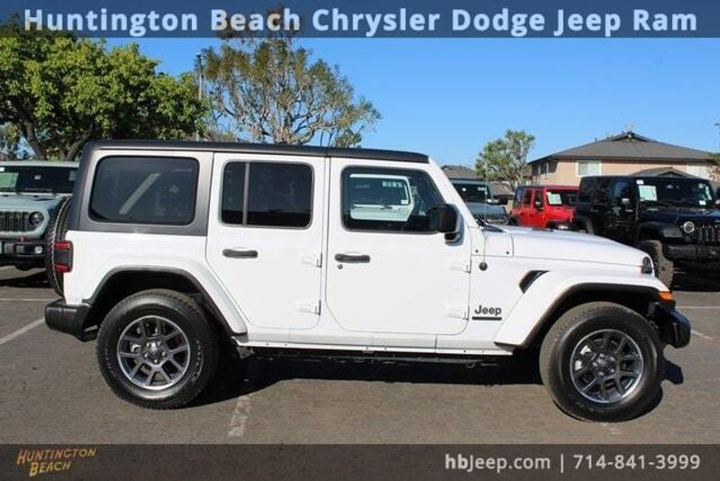 2021 Jeep Wrangler Unlimited Sport SImage 3