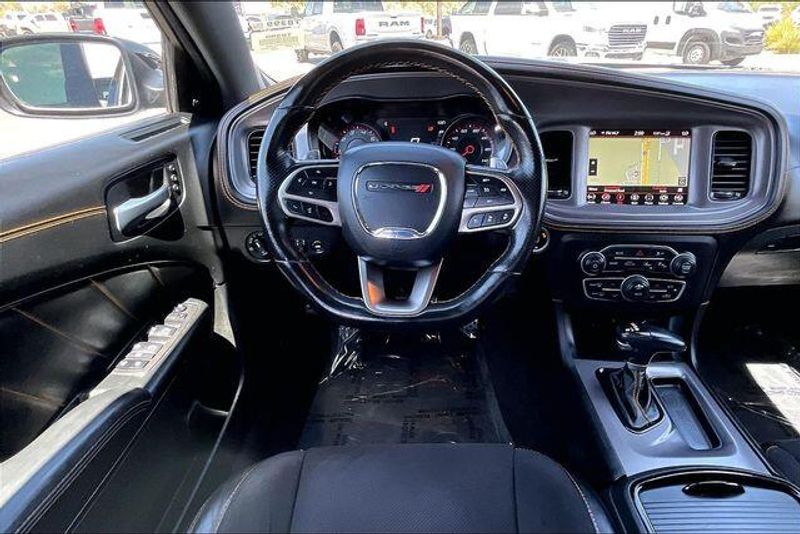 Used 2023 Dodge Charger GTImage 4