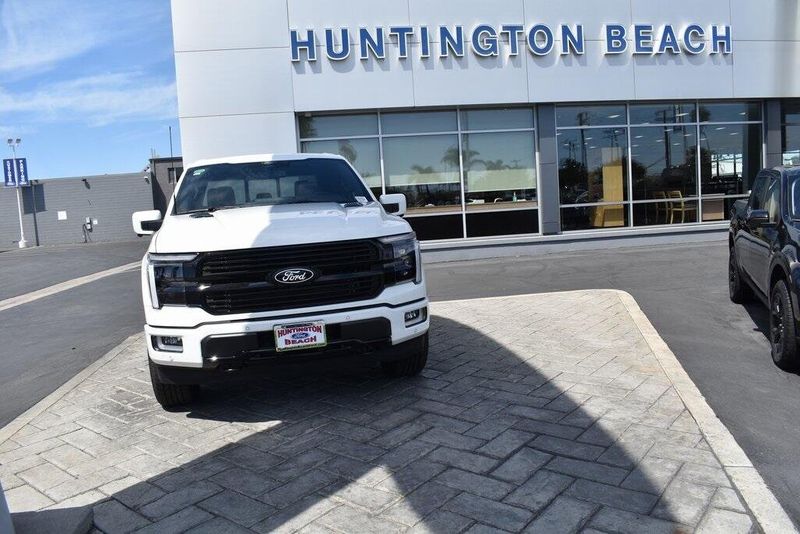 New 2025 Ford F-150 PlatinumImage 28