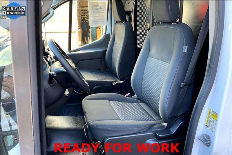 Used 2024 Ford Transit-250 Cargo Van BaseImage 22