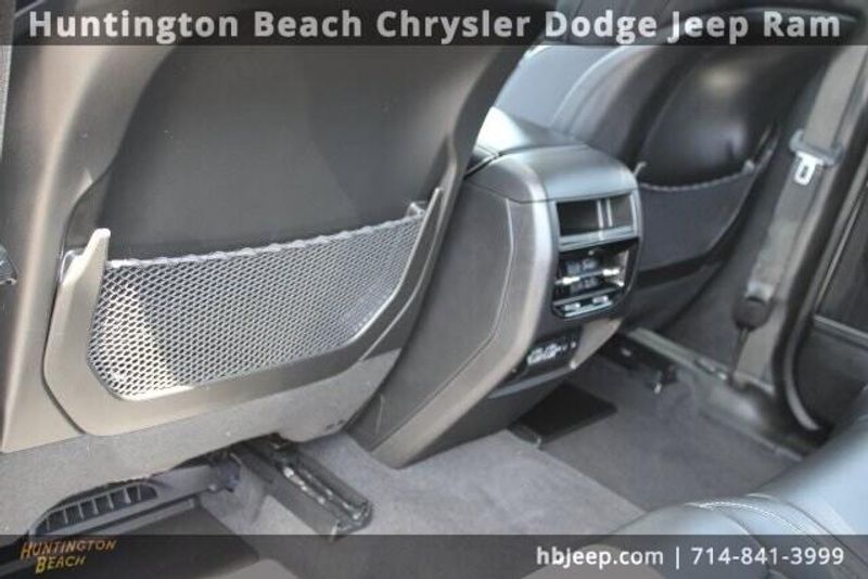 2022 Jeep Grand Cherokee LimitedImage 39