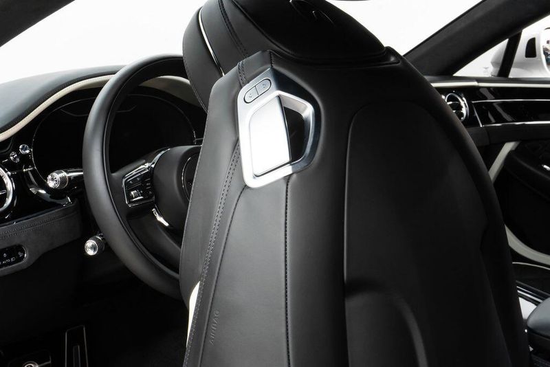 2022 Bentley Continental GT Speed *TOURING SPECIFICATION * FRONT SEAT COMFORTImage 39