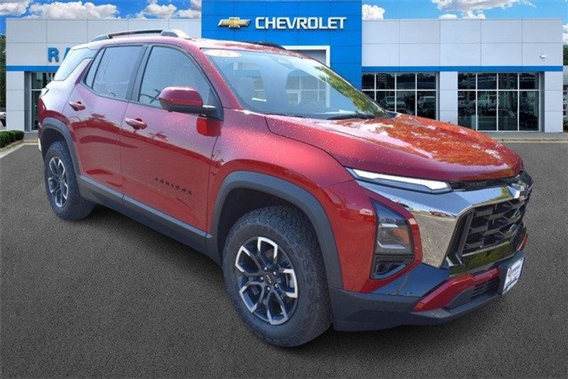 2025 Chevrolet Equinox activImage 10