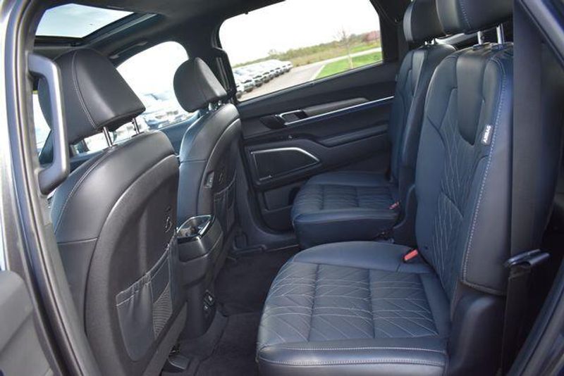 Used 2024 Kia Telluride SX-Prestige X-LineImage 22