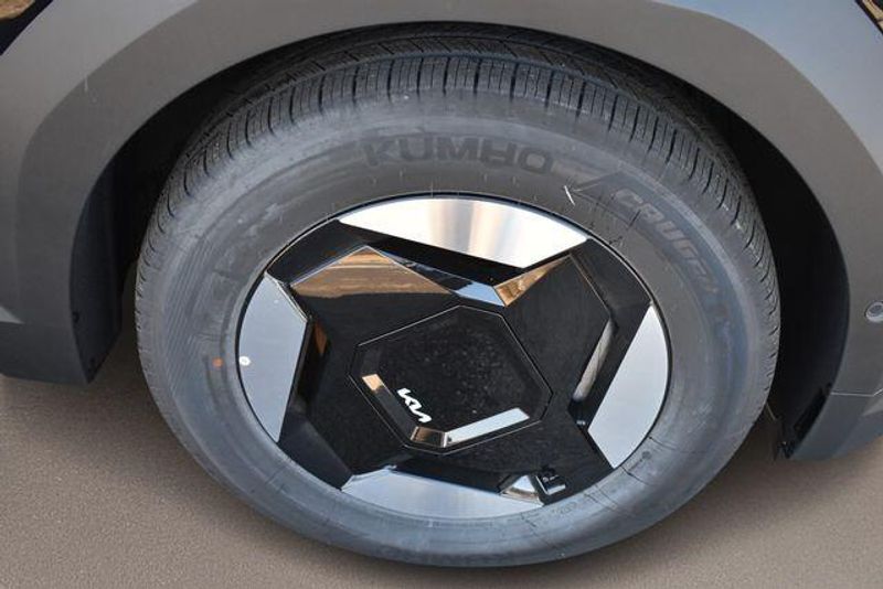 New 2026 Kia EV9 WindImage 12