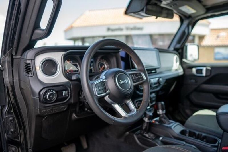 Used 2024 Jeep Wrangler SaharaImage 10