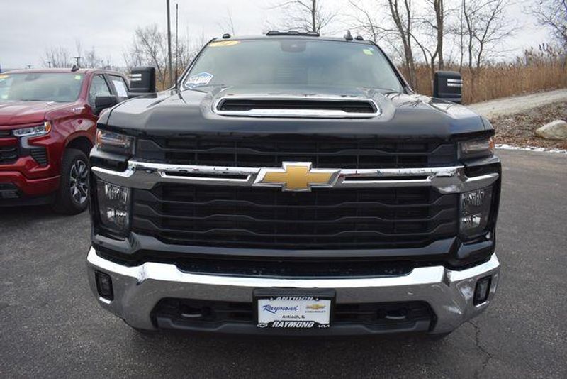 Used 2024 Chevrolet Silverado 3500HD LTImage 8