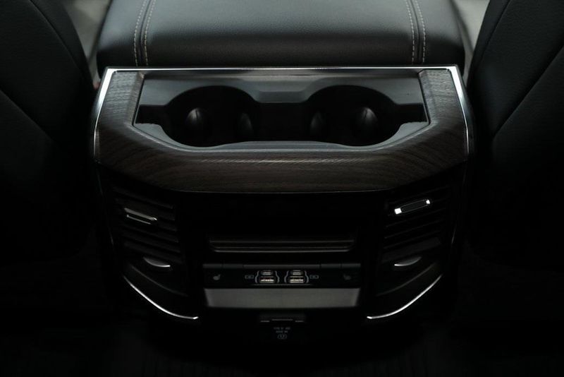2025 RAM 3500 Laramie Crew Cab 4x4 8